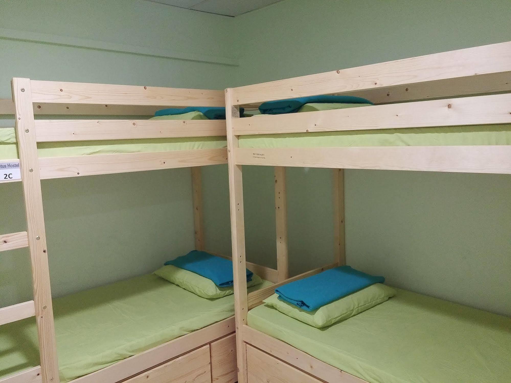 Lotus Hostel Сингапур Екстериор снимка
